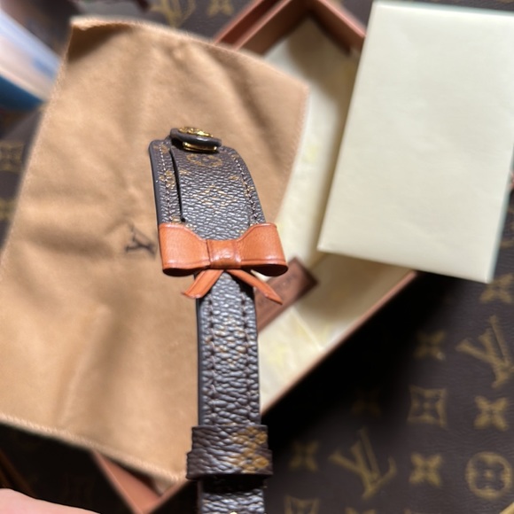 NEW AUTHENTIC LOUIS VUITTON BROWN MONOGRAM ID TAG BRACELET LUGGAGE BOW RIBBON FR - Picture 13 of 16